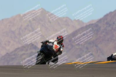 media/Oct-09-2022-SoCal Trackdays (Sun) [[95640aeeb6]]/Turn 9 (1pm)/